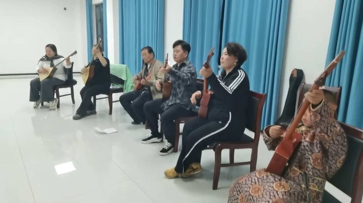 如图片无法显示,请刷新页面