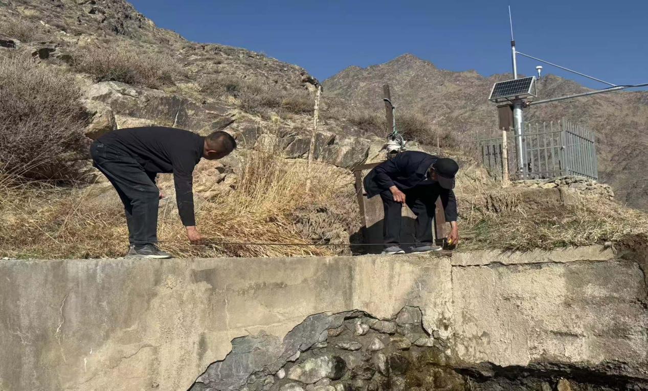 cea6443f8d10e7d8b9a103715ec7cac3