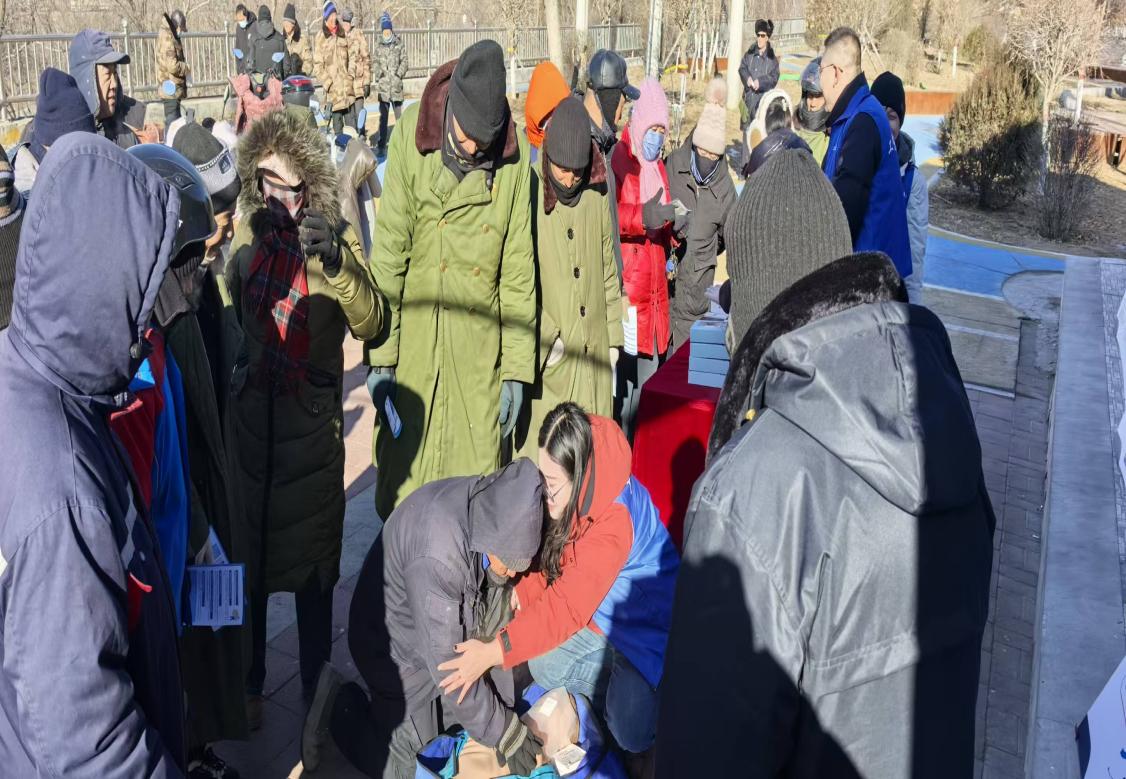 技能普及进市场 安全防线共筑牢 ——呼和浩特市“面对面送宣传”，锚定灵活就业群体务工安全