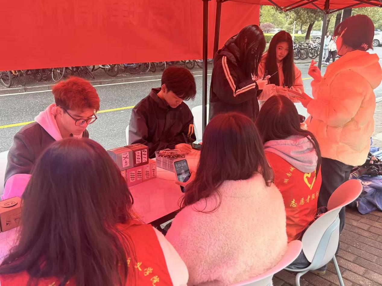 cdcd02b1f089d0a1910a9d70e9b45800