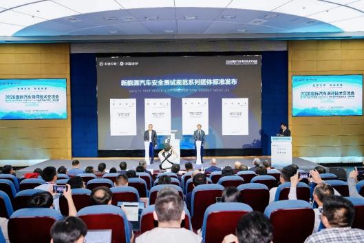 1e251e8f31d07745c267faa0592acc86