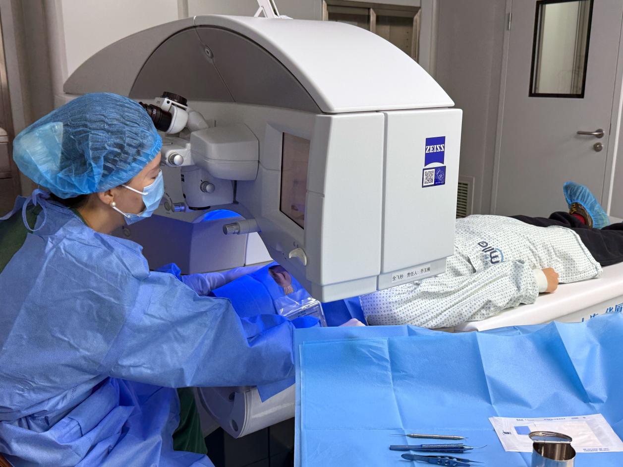 de98afe2f1b0dbe158eb3ee6aec35737